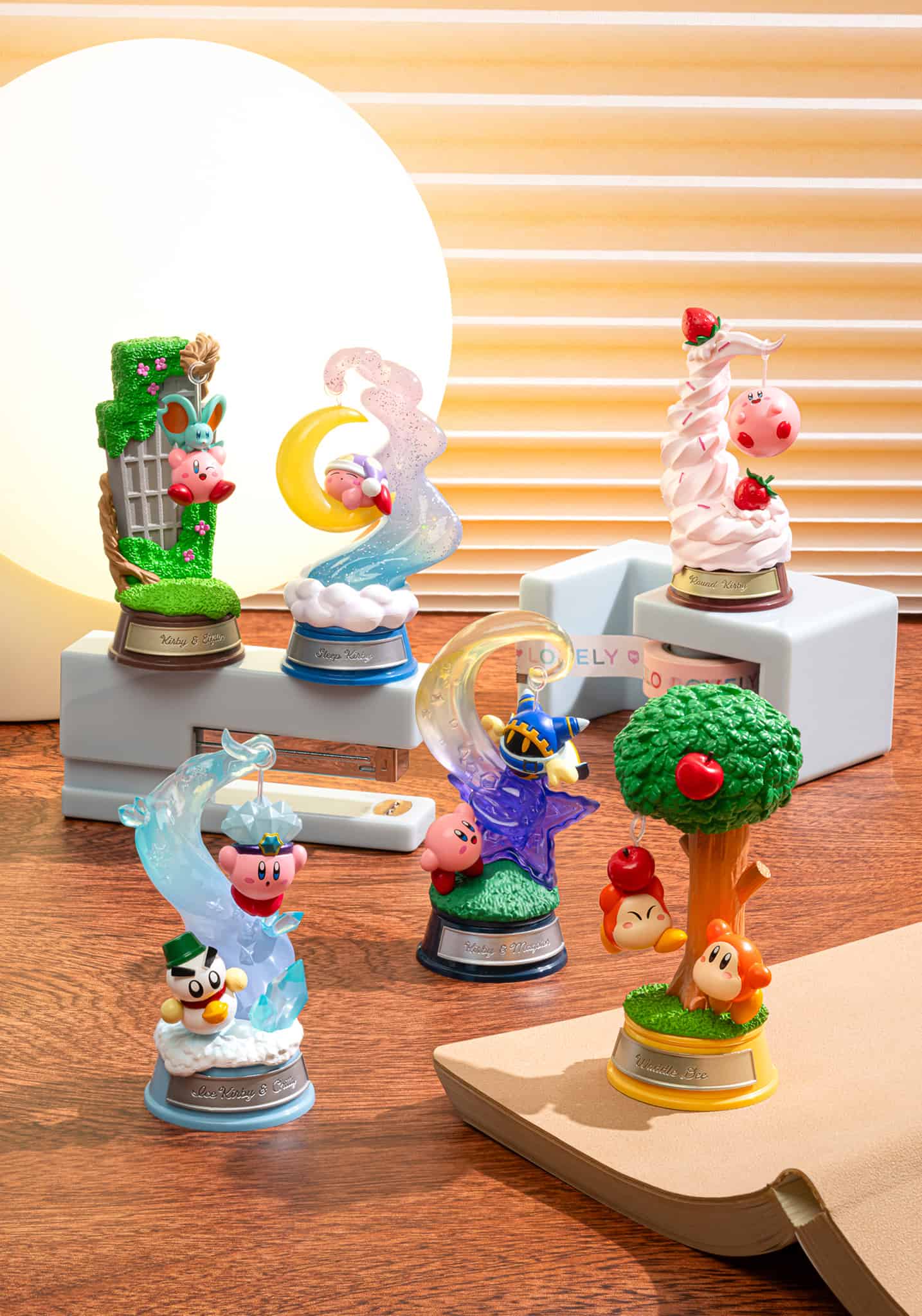 Swing Kirby in Dream Land Blind Box Re-Ment packaging display