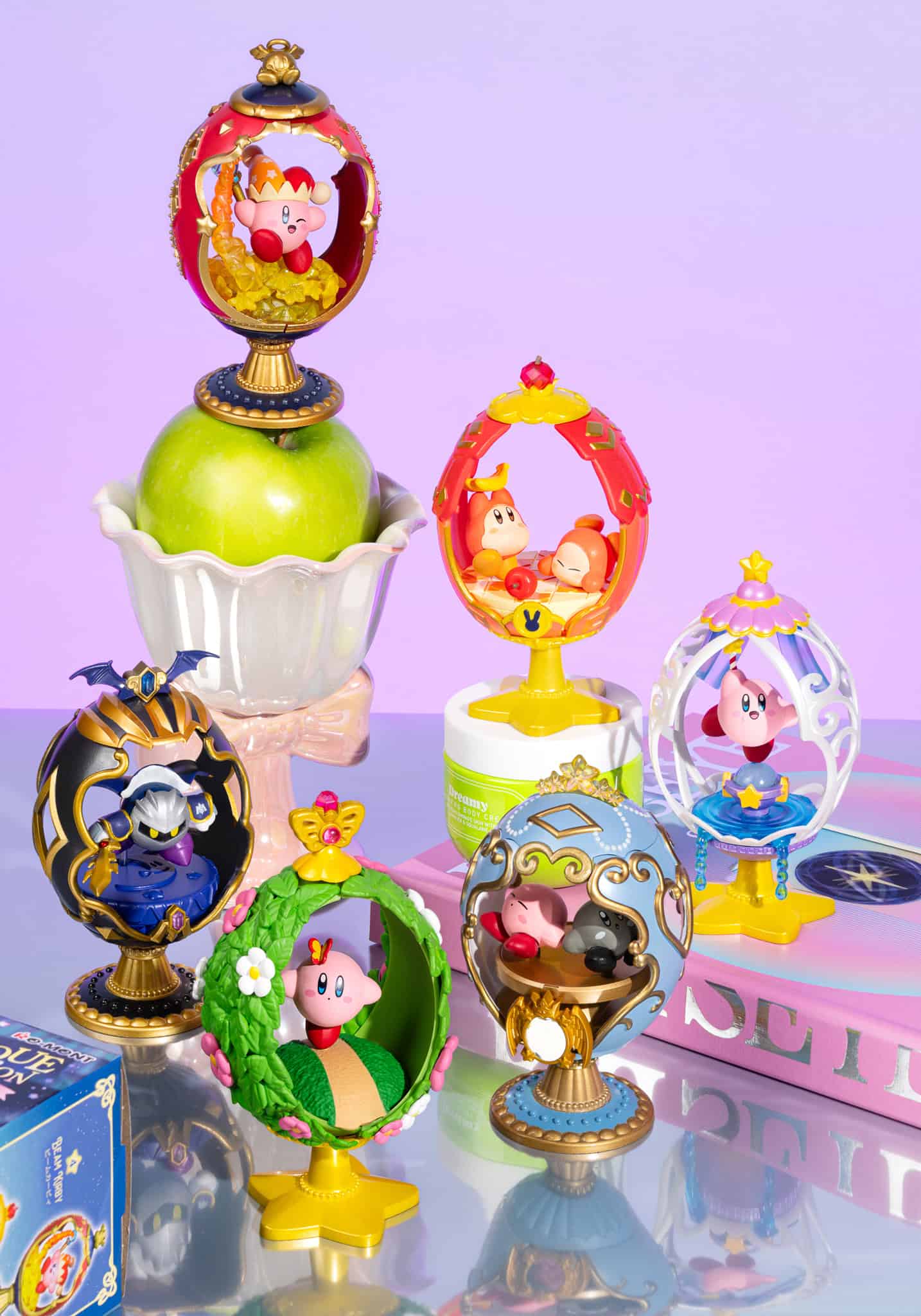 Kirby Ovaltique Collection Blind Box Re-Ment packaging display